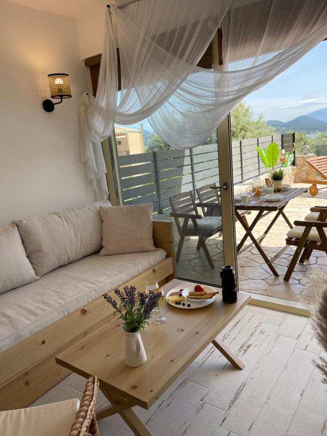 En Lefko Boutique Apartments Nikiana Bagian luar foto