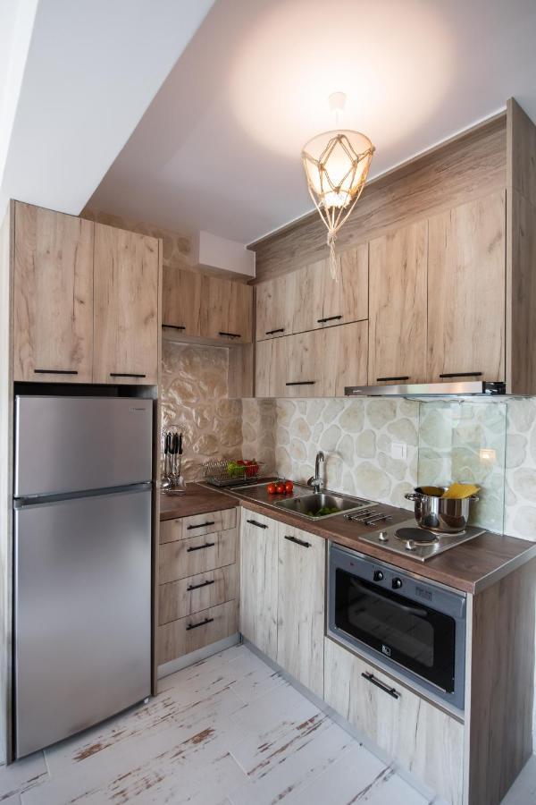 En Lefko Boutique Apartments Nikiana Bagian luar foto