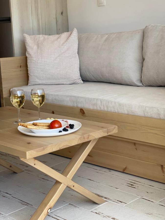 En Lefko Boutique Apartments Nikiana Bagian luar foto